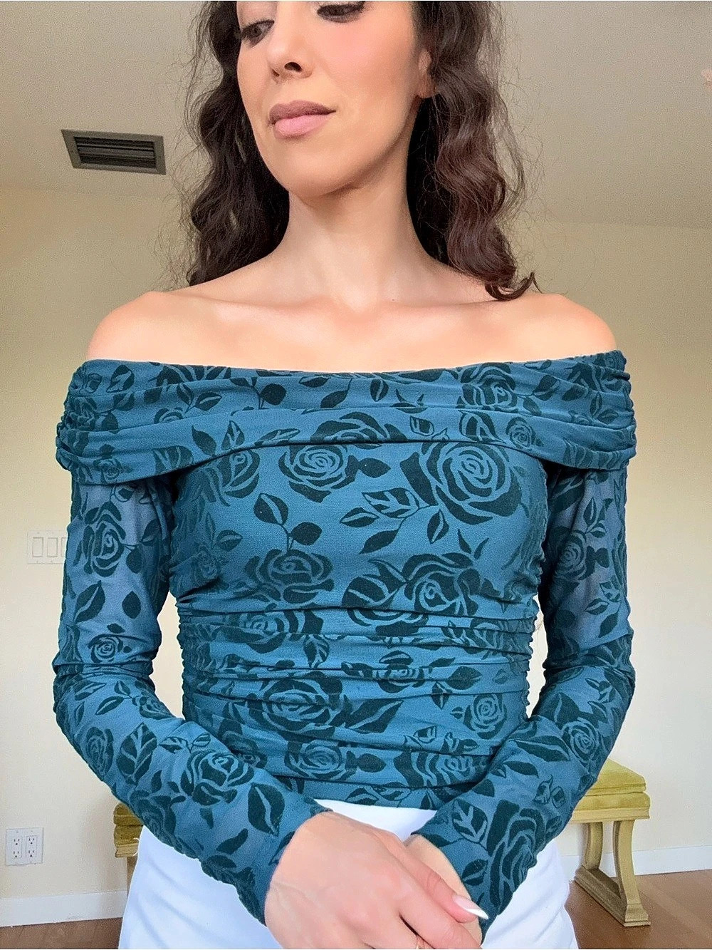 Off-Shoulder Burnout Velvet Blouse Floral Blue/ Teal
